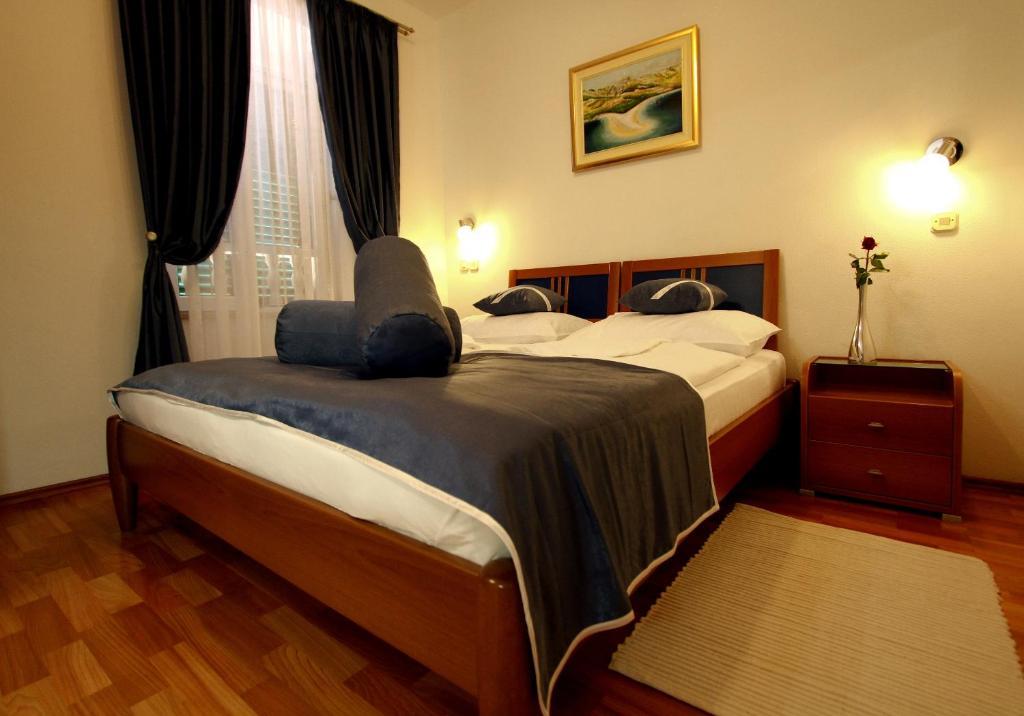 Apartments Belvedere Bol Kamer foto