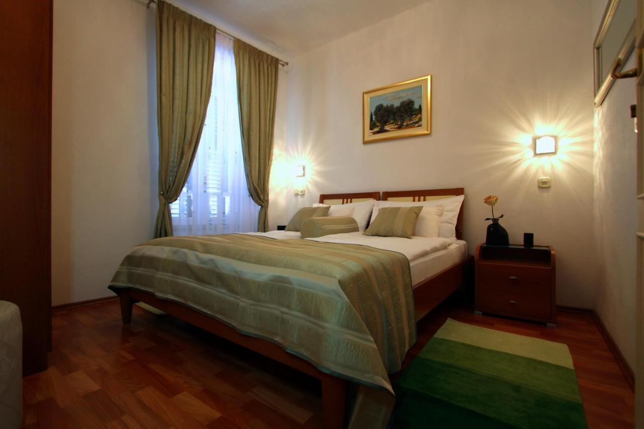 Apartments Belvedere Bol Kamer foto